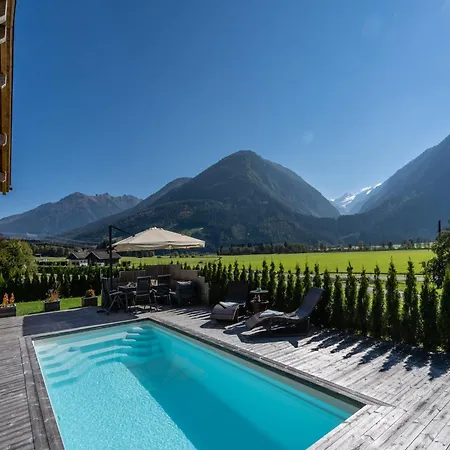 Chalet In Neukirchen By Wildkogel Slopes