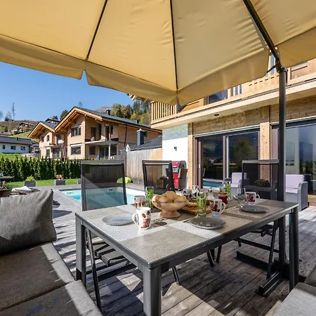 In Neukirchen By Wildkogel Slopes Domek alpejski